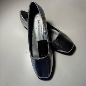 American Exchange Ballet Flats NWT